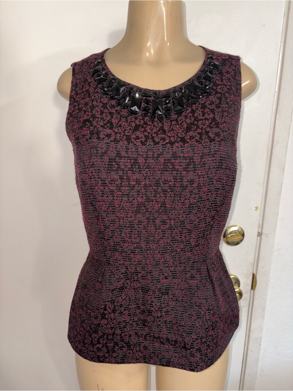 Classiques Entire Tweed Chunky Jewels Peplum Sleeveless Too Size S